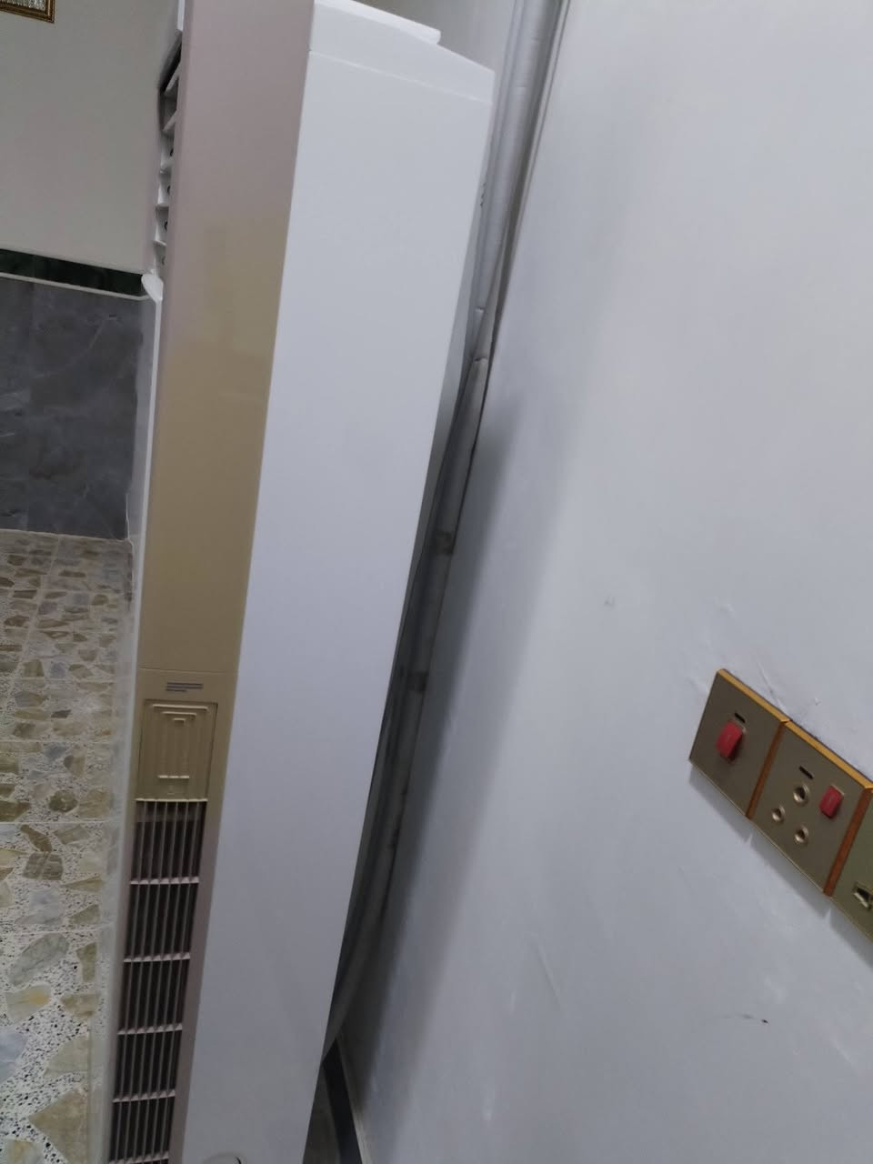 السلام علیکم سبلت 2 طن ونص انفیتر
بی لیك وقلاب ملغي مالته ابيع هل موجود حته مااتفشل ويك جهاز جديد حيل مكاني كوفه سعره 400 وبي مجال كلش بسيط
***********

