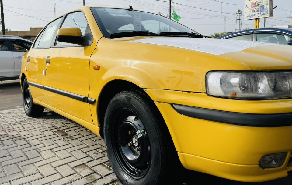 سمند موديل 13. رقم بغداد الانكليزي، سياره كفاله عامه لا ضربه لا صبغ لا تبديل لا خياسات. على وضع الشركه. كولش جديدهه برغي ما مفتوح بيهه سبير منازل. وجاهزه كبل للشارع. كير مكينه مكفولات. صدر امامي وخلفي جديد. تخم تاير جديد. تبريد ثلج. تدفئه شغاله كهربائيات كلهه شغاله. داخل جديد. سنويه لل٣٠. مشروع وطني تحويل مباشر. مصفره هيئه وغرامات. مكاني بغداد البياع الشرطه الخامسه. السعر ٤٦ وبيهه مجال. 
***********
