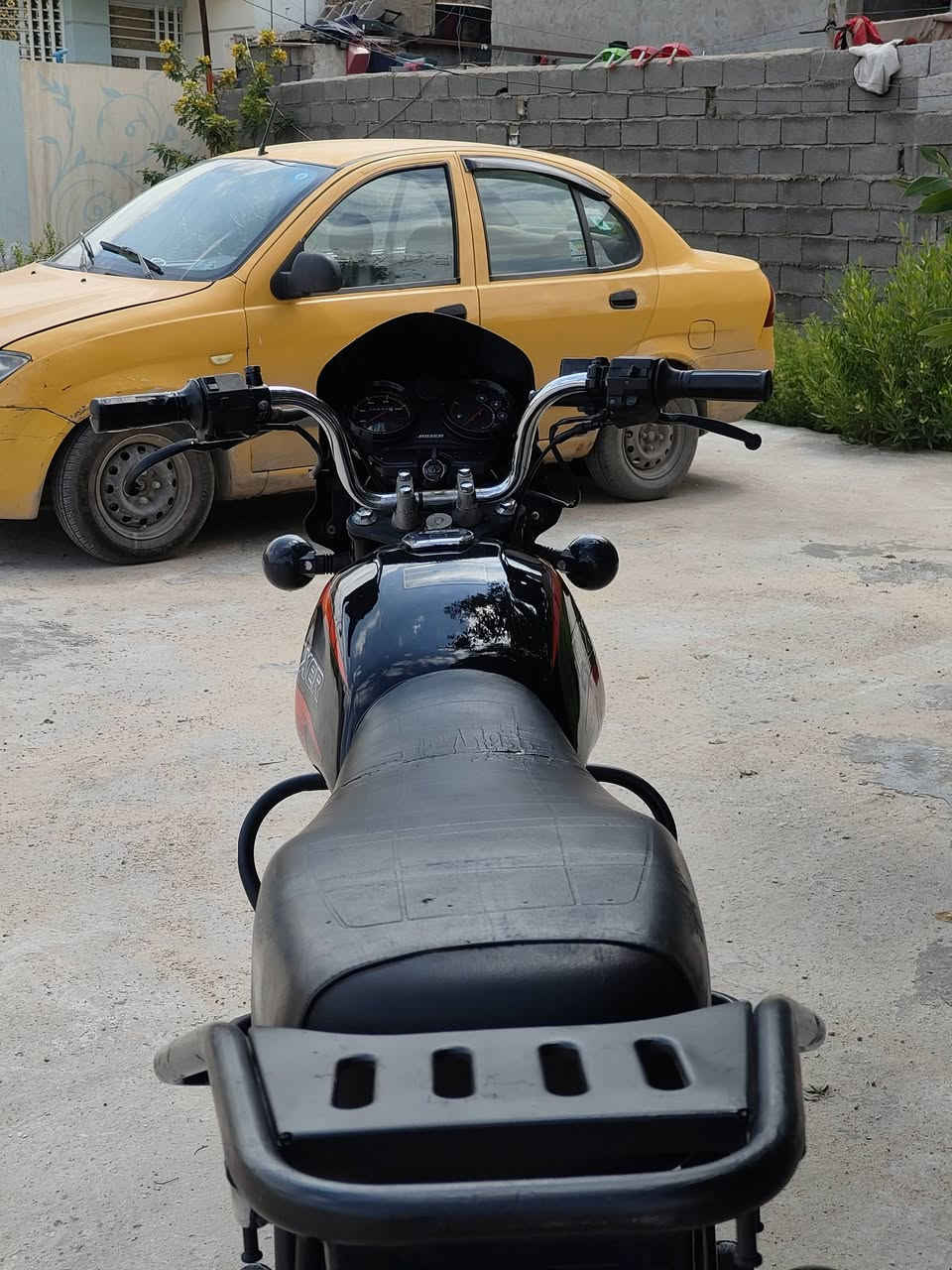 للبيع موديل 23 مكفوله السعر مليون و200 أوراق كامله بغداد ***********
