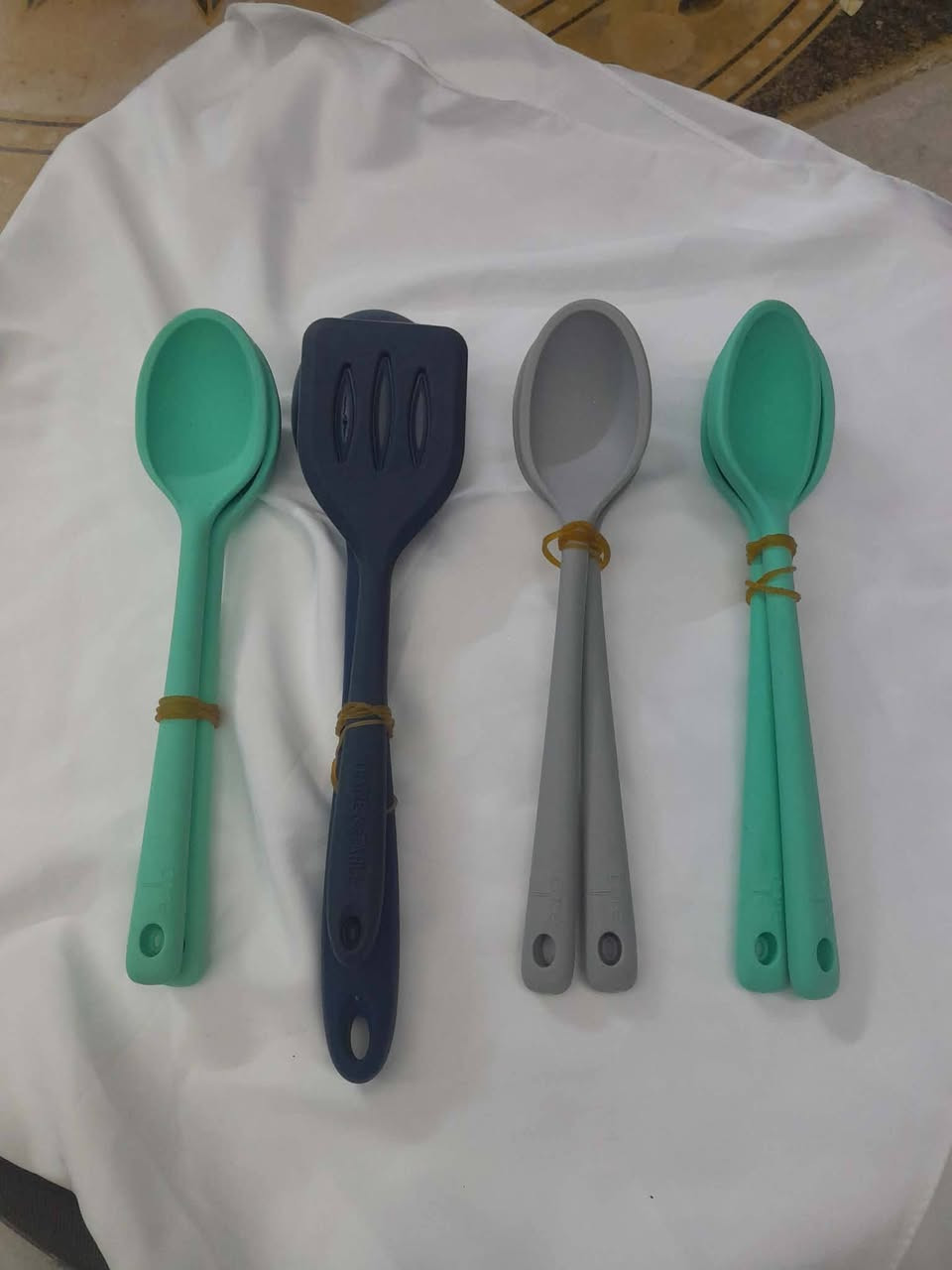 توفرت أدوات مطبخ كلمن وسعرة مكان المحل في حي الزهراء فرع دكتورة مريم


**إذا كنت صاحب هذا الإعلان وتريد حذفه لأي سبب، رجاءا أرسل رسالة إلى الدعم الفني**