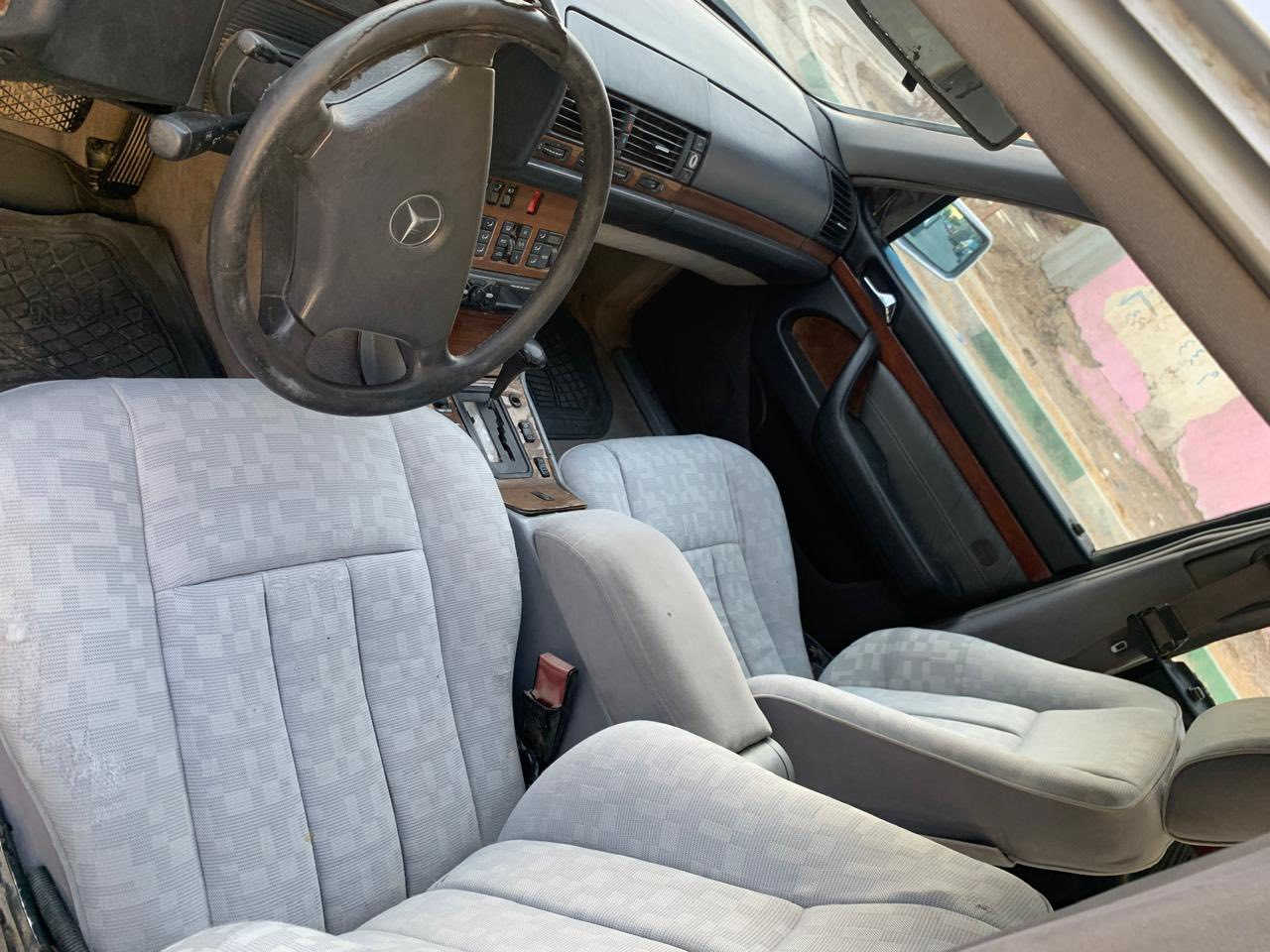 السلام عليكم
مارسيدس W140
للبيع فقط بدون مراوس
S 300 مكينه عدله تابوت نوزلات  مو عنكبوت 
اللون سلفر غير محدد مصبوغه جديد 
موديل 91
رقم بغداد
فتحه سقف
داخل مخمل لون رصاصي بلون السياره نظيف جدا 
كير ومكينه بحاله جيده صدر امامي وخلفي مبدلهن 
التايرات الاماميه جديده 
التايرات الخلفيه نظيفه 
منضومة بانزين جديده 
مكان السياره بغداد 
رقم ***********
السعر 58 وبيها مجال كلش قليل
