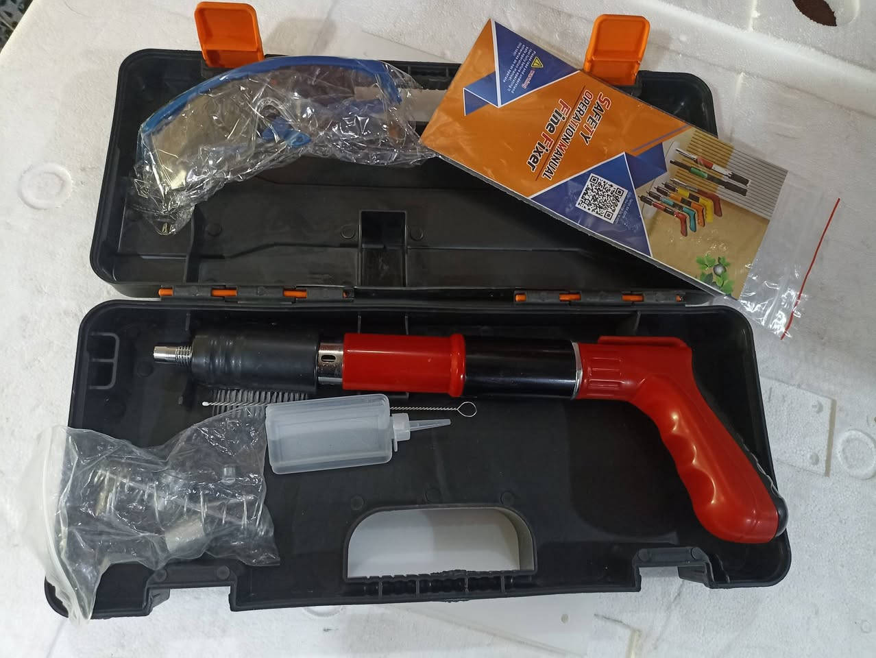 بسم الله الرحمن الرحيم
عدد باركسايد والاسعار مثبتة أسفل الصور للاستفسار 

***********/***********

يوجد توصيل للمحافظات
