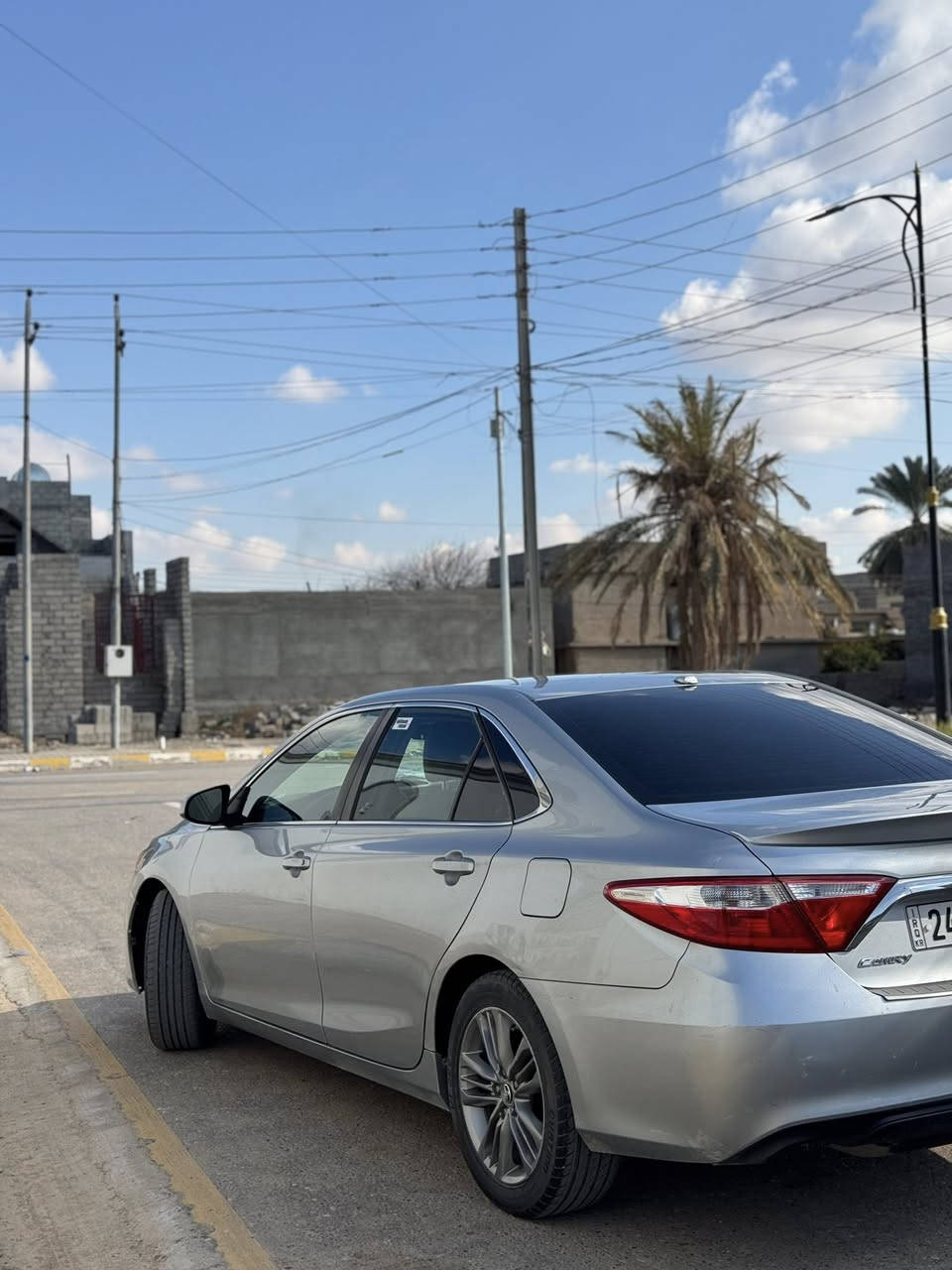 السلام عليكم 
TOYOTA CAMRY 2017
للبيع 
الضرر فقط بنيد بدون دواخل ضربه خفيفه بخشم البنيد 
مواصفات Se
شاشه 
كامره 
مانع انزلاق 
تحديد مسار 
كير محرك شرط 
رقم شمالي 
هزه سنويه جديد 
تحويل مباشر 
السعر 165 وبيها مجال بسيط
للاستفسار ***********
