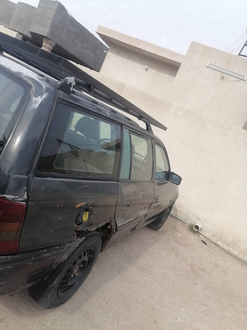 اوبل ستيشن موديل ٩٢. رقم بغداد 

سياره خير من الله السعر ٢٥ وبيه مجال
للاتصال ***********
