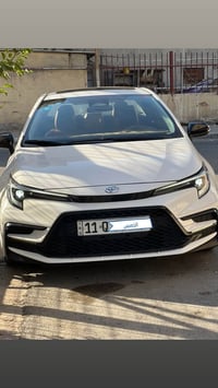 كورلا هايبرد 2024 فه الS رصعه بلنيد وبيه طخه بلباب الوره عكس السايق  س...