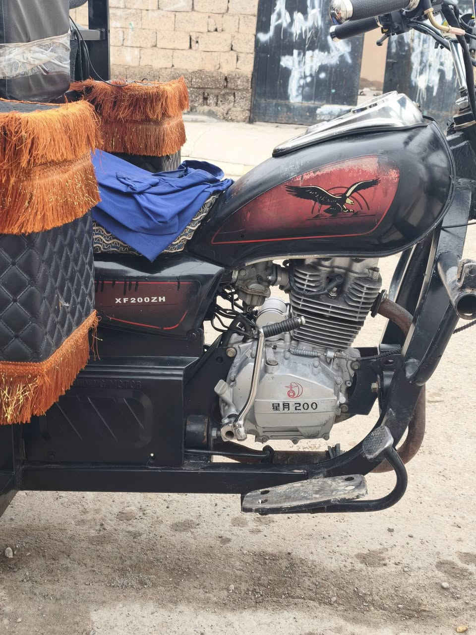 ستوته للبيع موديل 22 اوراق كامله لايتاتها موجودات كلي كناني فاتحهم وكلهن شغالات تخم تاير جديد ستوته نقره سلف شباب لا احد يطب لي خاص على الرقم السعر 1,175 وبيها مجال للشراي تدلل علينا مكان ديالى جلولاه ستوته مسوينها رياضيه لايتاتها والشاير موجودات والهورنات هم موجودات***********
