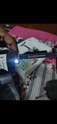 600L برو ماكس • كاميرا • توصيل