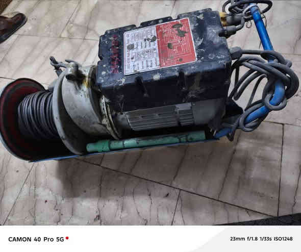 سلام عليكم ونج تركي كامل 
مع عرباين عدد 2 نضافة وسط 
السعر 650 الف
مكان كفاءات العبيدي 
***********
