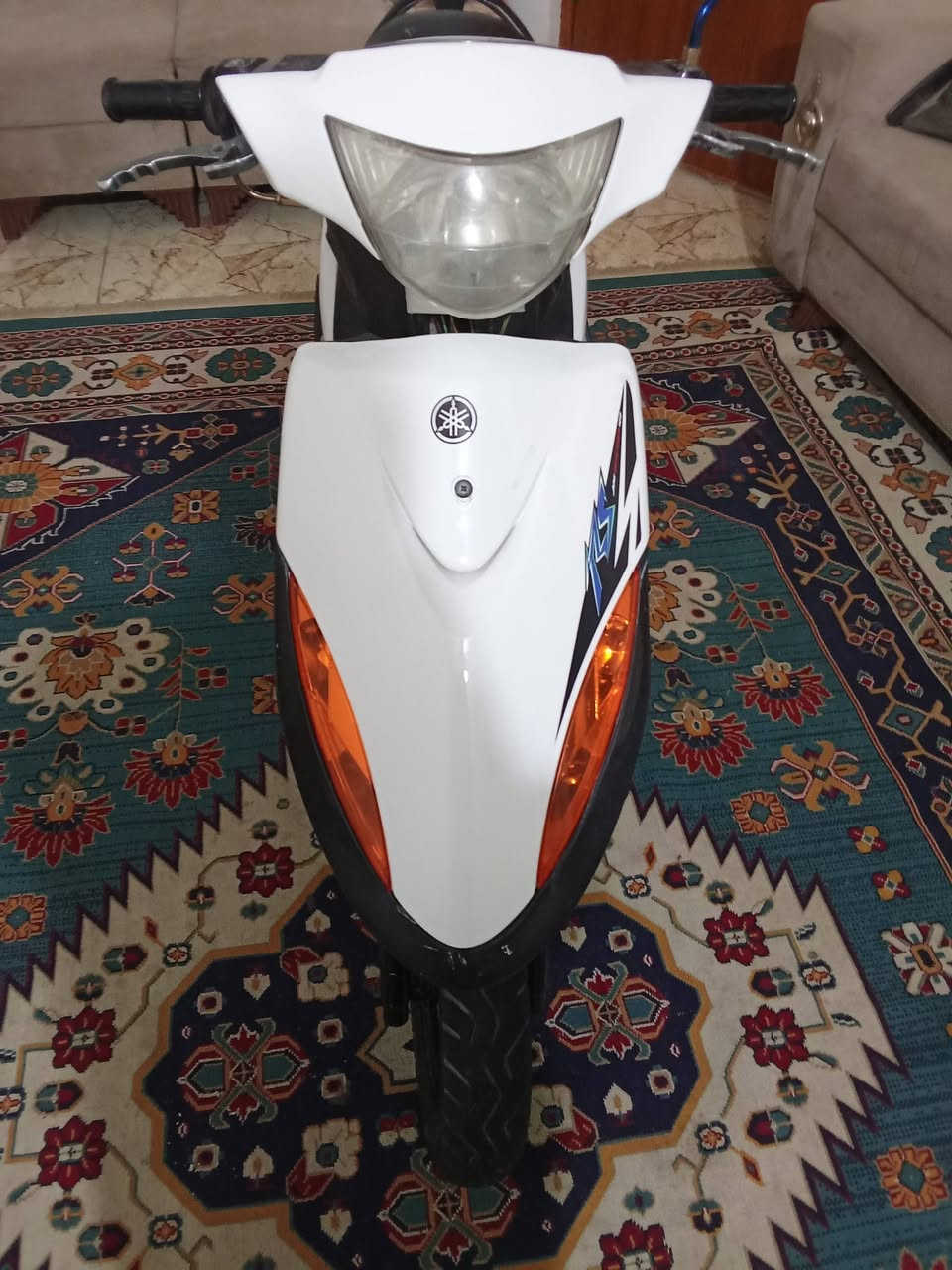 ماكس عدله 50 بلاد ما نقصها شي ( نكراه سلف ) وشغاله من طول للطول كلها كهربائيات  لايت اشاير سكن دشبول قفل ستيرن ( مفتوحه ولفات المكينه ناعمه  خرسه دراجه نهضه شك الكاع ومعدل ) لا تبخر ولا تنقص دهن كفرات اصلي مختمات مكاني ناصريه الاسكان الصناعي مقابيل البوفياض السعر 500 وبيها مجال ***********
