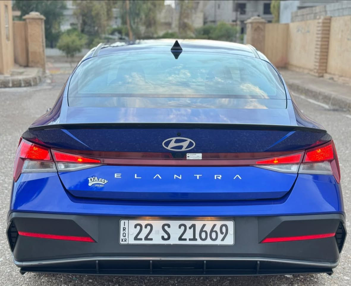 السلام عليكم
🔹هونداي النترا 2025 
🔹رقم اربيل باسمي السياره  
🔹السياره جديده جداا جداا واحلى من الصور 
🔹السياره بـدون صبغ بــدون صبغ / وصور امريكا موجوده كلين السياره    
🔹مواصفاات السياره   
🔹بصمه تشغيل - وبصمه ابواب 
🔹تشغيل عــن بعــد 
🔹شاشه حجم كبير  + كامره دواره 
🔹رادار امامي اوتو بريك 
🔹رادار جانبيه + حساسات خلفيه 
🔹نضام تحديد مسار للسياقه الالكترونيه
🔹تحكم استيرن كل الجهات 
🔹شاحن وايرلس   
🔹مانع انزلاق + كروز سرعة 
🔹محرك 2000 دوش 
🔹سبير الشركه كتلوكات الشركه  
🔹السياره جديده جدا جدا اي نقص مابيها 
------------------------------------------
السعر 172 وبيها مجال للطيبين 
رقمي للستفسار ***********
