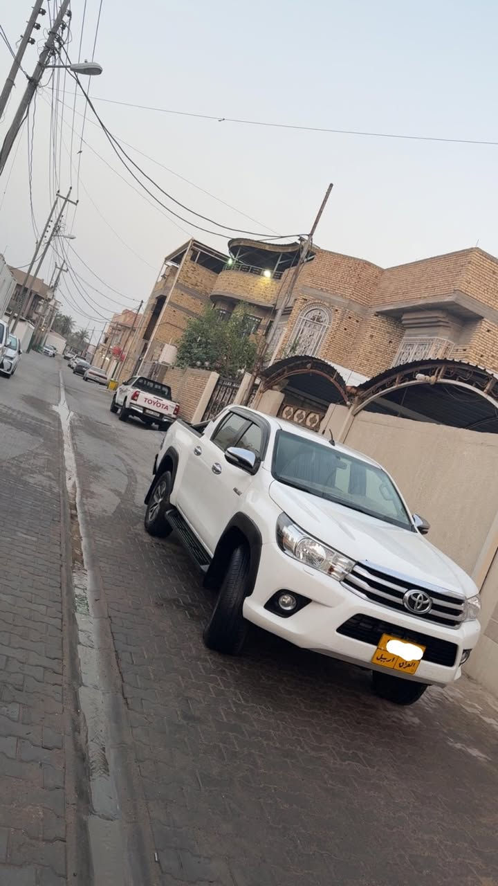 هايلوكس أوربي 

موديل 17 

(كااز) (كاز) 

محرك جديد ونظيف شرط دخان ماكو

كير عادي 

مكفوله

 سنويه لل٢٤ يعني صاقطه باسم شركة 

مكان البصرة 

سعر  200$ وبيها مجال 

 ‎ ***********
