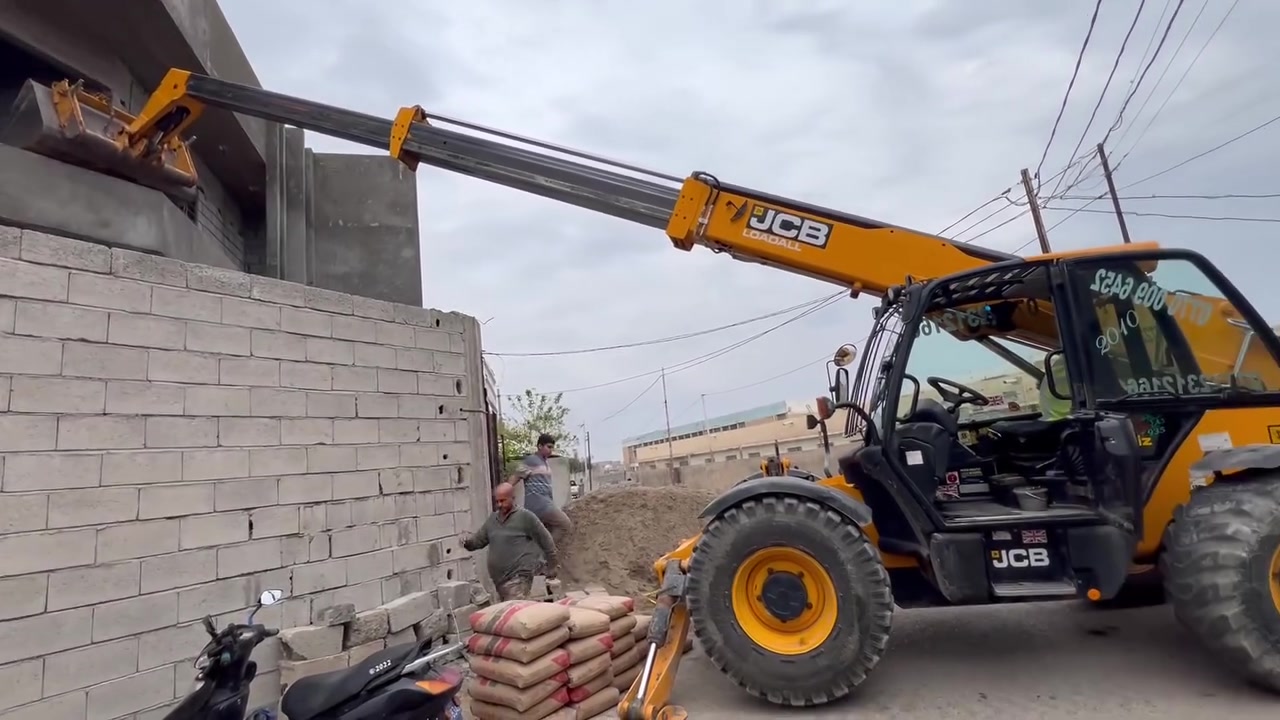 🚜 خدمات شفل للايجار 🚜
يا الله أللهم صل على محمد وآل محمد 💙
متوفر شفل حديث لخدمة جميع أعمال التحميل والرفع داخل وخارج الموقع
✔ تحميل وتنزيل مواد البناء (رمل، حصى، بلوك)معه شوكيه
✔ رفع حديد وسقوف ومستلزمات البناء
✔ أعمال مشاريع ومقاولات ومزارع
✔ شغل سريع ودقيق وبأسعار مناسبة

📍 متواجد في (شهربان المقدادية)والمناطق القريبة
⏱ شغل بالاتفاق (مقطوعية / كيلة / حسب المشروع)

📞 للاستفسار: ***********

 📍سرعة بالتنفيذ + شغل نظيف + التزام بالوقت📍
