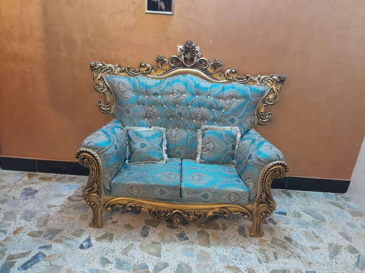 تخم عشر مقاعد للبيع سعر 450 بي مجال مع طبلات 3 بي مجال


**إذا كنت صاحب هذا الإعلان وتريد حذفه لأي سبب، رجاءا أرسل رسالة إلى الدعم الفني**