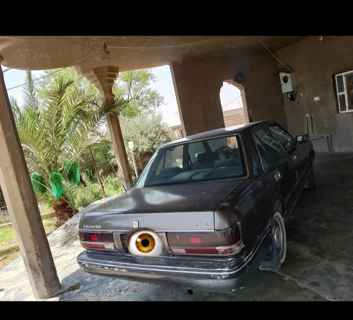 يوجد سيدان موديل 98
سياره بسمي صلاح الدين خصوصي رايدها 35للستفسار 
***********
