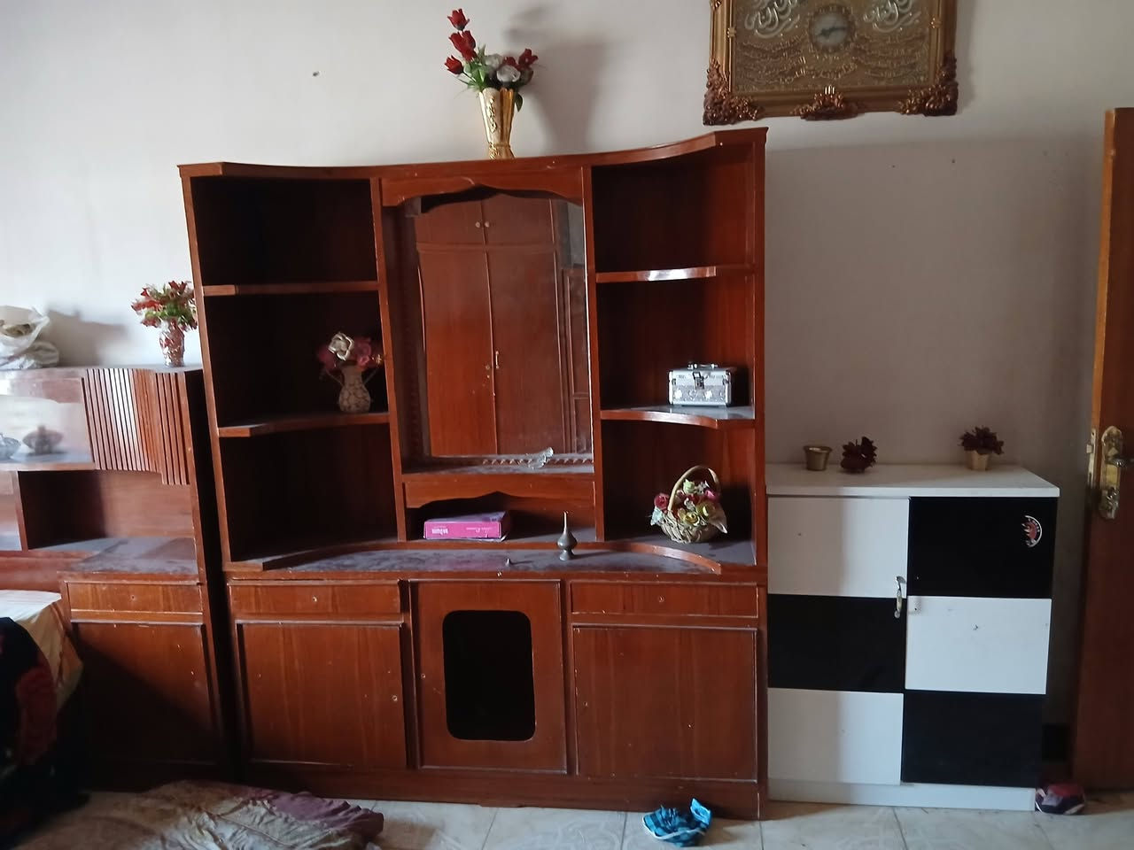 غرفة اخشاب نظافه ٩٠ بالميه لشراء الاتصال ***********
بالواقع احلى من الصور
