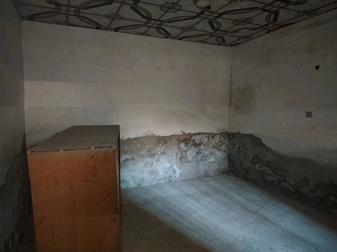 الدار البيع تجاوز حي العامل قرب السوك *********** السعر مناسب
***********