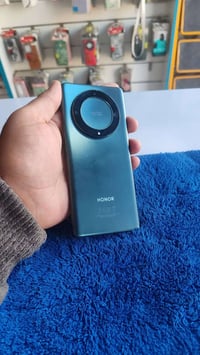 للبيع التفاصيل واتساب فقط 07771234693 HONOR X9a 5g مكفول بدون ملحقات