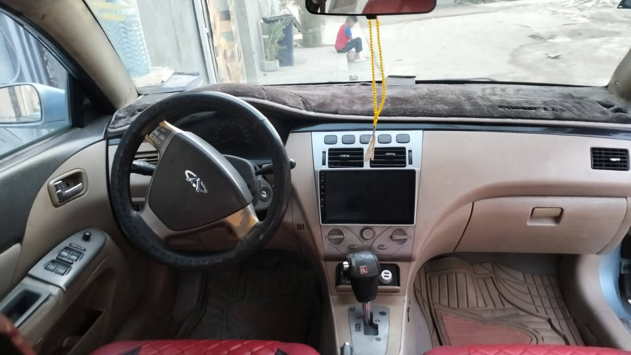 اقره المنشور ذاكر كل التفاصيل  اي5 2009سياره بلاديه ماشيه175 صبغ عام اثر الجراد بدون حادث شرط محرك لاصرف ولا نفخ ولاصوت. كير. 

كير مبدل مال ببيجو قبل 4. اشهر يرادله تبديل دهن 
تبريد حساسات شاشه كهربائيات كلها بلاد بدون جطل 
صدر خلفي مبدل جديد مال لانسر  
امامي نص عمر 
سياره يحتاجلها طبلات اماميه  االيمنه 
وبوشه خلفيه وحده فقط 
وبطانه باب ساايق 
وتبديل دهن الكير 
كل الامور متكلف 150الف 
رحمه الوالديكم تره كلوبنه خلصانه من البياعه شرايه اتعجبك حياك االله ماتعجبك اترك كلمه حلوه مثلك 
مكان الامين الثانيه سعر السياره قفل قفل قفل 37
***********
كتبت كلشي اقره المنشور
