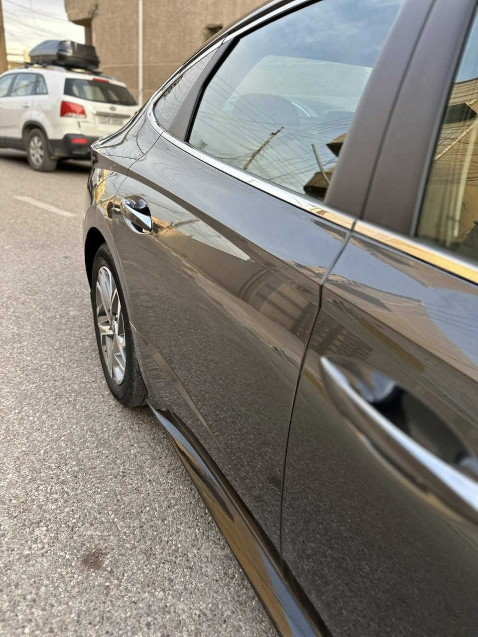 mode
صادر
sonata 2023 سوناتا --
سوناتا 2023 موديل
رقم اربيل الجديد
مواصفات Sel plus فول
• المحرك: 2.5L تنفس طبيعي
المواصفات :
فتحة سقف بنوراما
• تشغيل بصمة + تشغيل عن بعد
- داش كم
• إشارات بالمرايا
• رادار امامي + رادارات جانبية. راداد خلفي
• هاند بريك بصمة
كشن السايق كهربائي
دشبول الكتروني
كامرا خلفية دواره
اوتو هولد مع توقف ذاتي
انظمة قيادة 4
شاشة تدعم ابل كار بلي
• مقاعد مخمل مع تدفئة
• فتحة سقف بانوراما
صندوك ذكي / بصمة
لايت زينون عالي ناصي عدسة
لد امامي نهاري
بك لايت لد
تبريد قطعتين
دعامية اصلية وراديترات اصلية كما موضح بالحادث
الضرر/ الحادث فقط بنيد ومصيوغ مع خشم الجاملغ اصبعين بارد
فقط ضرر جدا بسيط
السعر ١٨٢ بيه مجال قليل
ماشية ٣٦٠٠٠
صور الحادث و رقم الشاصي صورة بالمنشور
للتواصل، يرجى الاتصال على الرقم:-او واتساب ***********
بغداد . الكرخ حي الجهاد
السيارة باسم شركة تحويل سنوية وكالة حاضر
