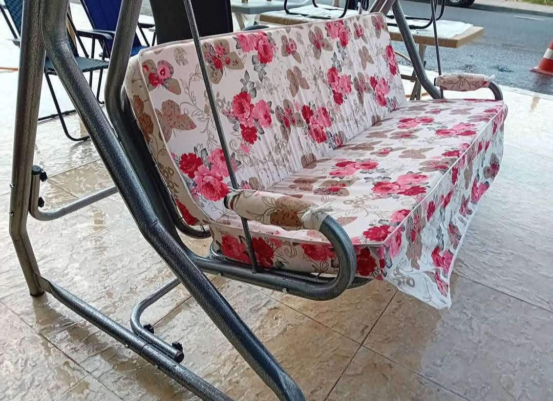 مرجوحه حجم عائلي اصلي تتحمل  وزن ثقيل 
جديد غير مستخدم متوفر 3 الوان 
اسعار مناسبه 
*********** واتساب
