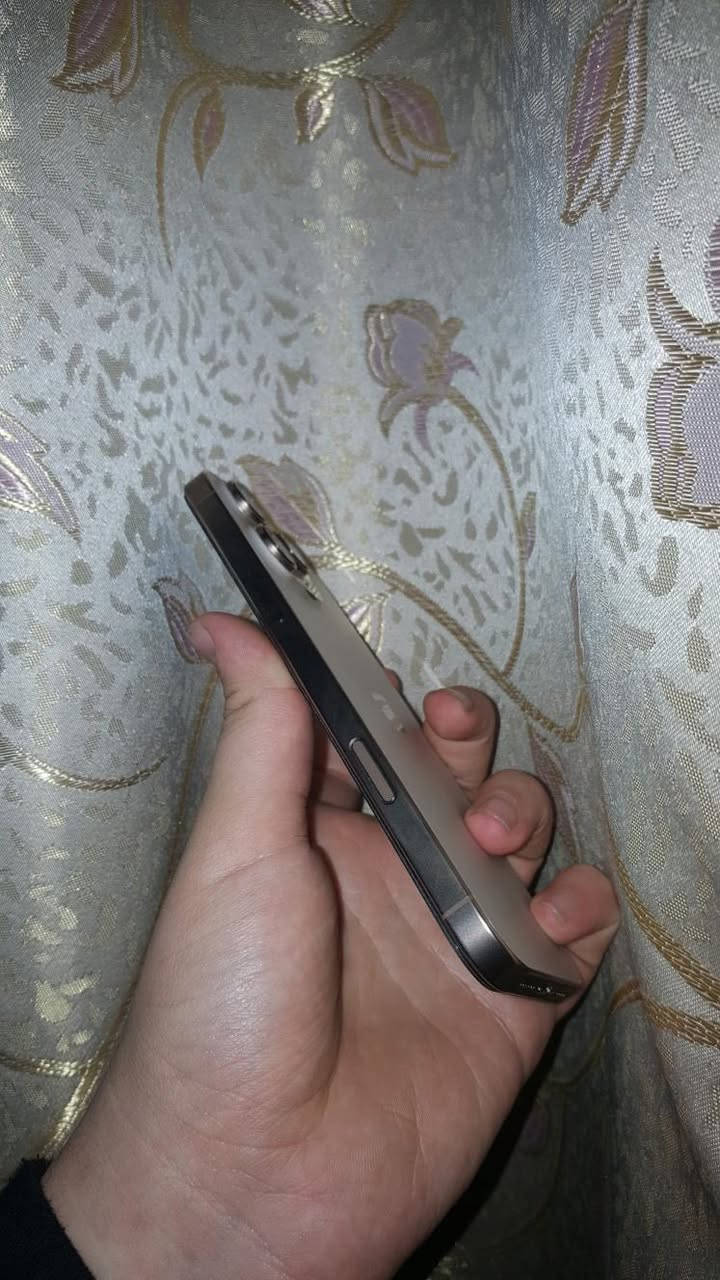 ب 750 الف فقط ..

16 برو ماكس 
ذاكرة 256
بطارية 93
كامراته شرط زلال 
فيس ايدي شغال 
جهاز كلش مرتب

مستبدل شاشه كلش حلوة  نوعيته شرط الفحص+ شاصي مال تفصيخ من جهاز ثاني

رمادي شارع الأطباء فرع الشعبية مجاور دكتور حاتم الهيتي 

مصطفى الراوي // ***********
