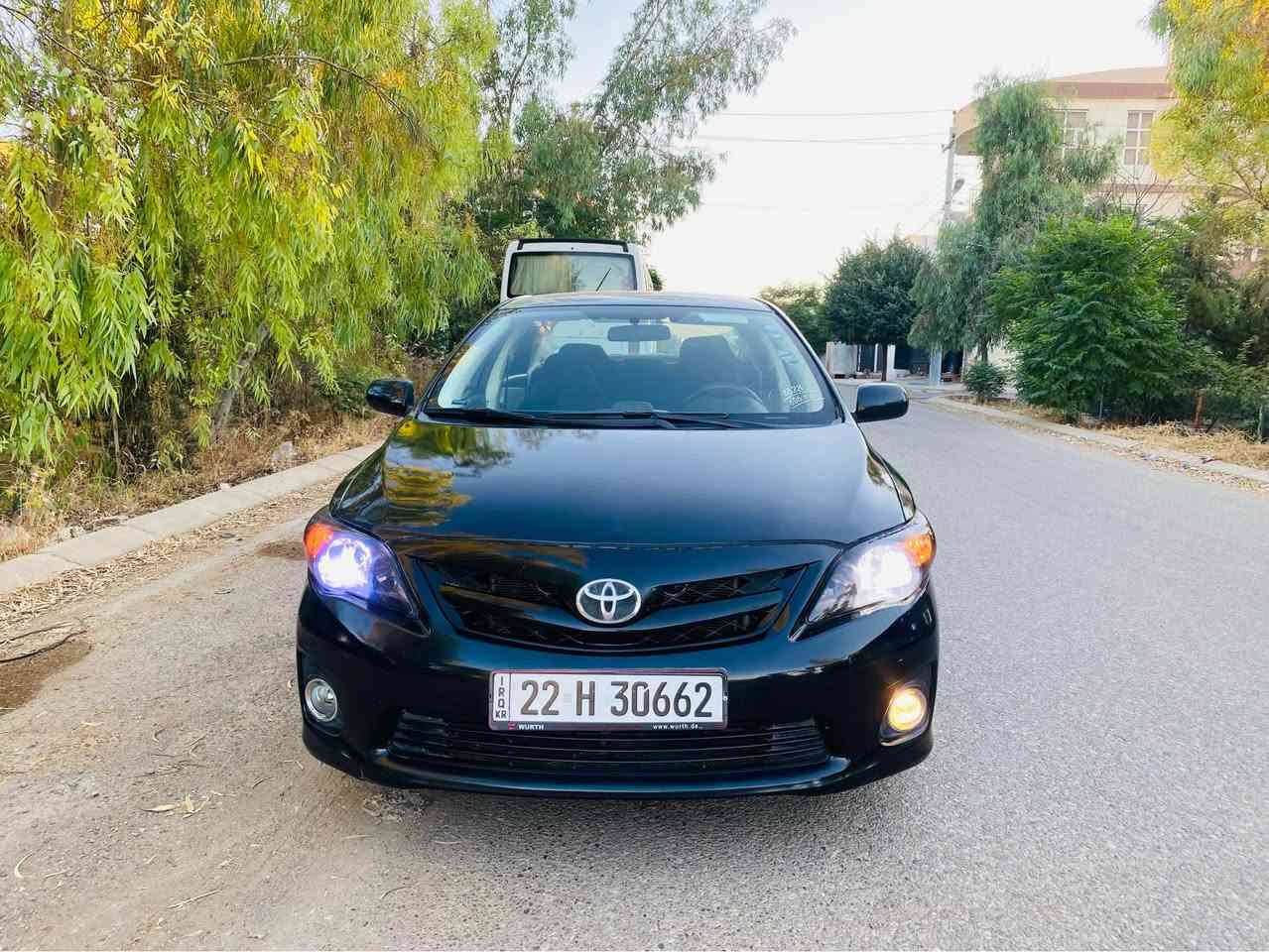 تويتا كرؤلا 2013 مه كينه گه وره ئه مريكى سه نه وى تا 2029 به نا و خؤ مانه وه يه جركه ى تيا نيه گيرو مه كينه و ته بريت به شه رت پيشى كه پيه دواشى جوانه به س يه ك جا ملغى دواوه پيوه يه تى جوارتا يه ى لوك مالى دؤسته سه ياره كه هى ده س خؤمانه 6 ساله لاى خؤمانه  گشت گيانى ئيش ده كات وه ك وبؤياخ حيزام نيه به لام به حيزام ده ى فرؤشم سعر 86 كه لا زم ***********)(*********** شمشمل, السليمانية
