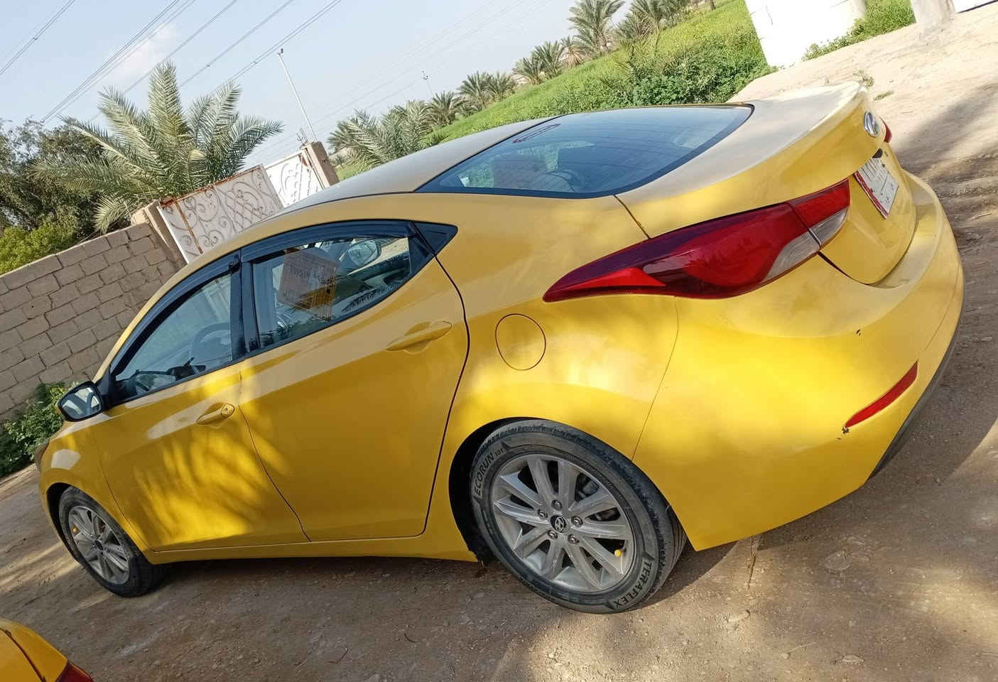 السلام عليكم النترا 2016 وارد حادثها فقط بنيد نفسه مصلح بدون واهنا كرد جاملغ وشوي  بداية الباب مال السايق بوقتها خليته يبدلهم ما صلحتهم السيارة بدون داخل رقم بابل مكانها بابل تقاطع العلوية شريفه بنت الحسن
معروضه ب 114
 وبيها مجال للاستفسار يرجى الاتصال على الرقم *********** مكلف بلنشر
