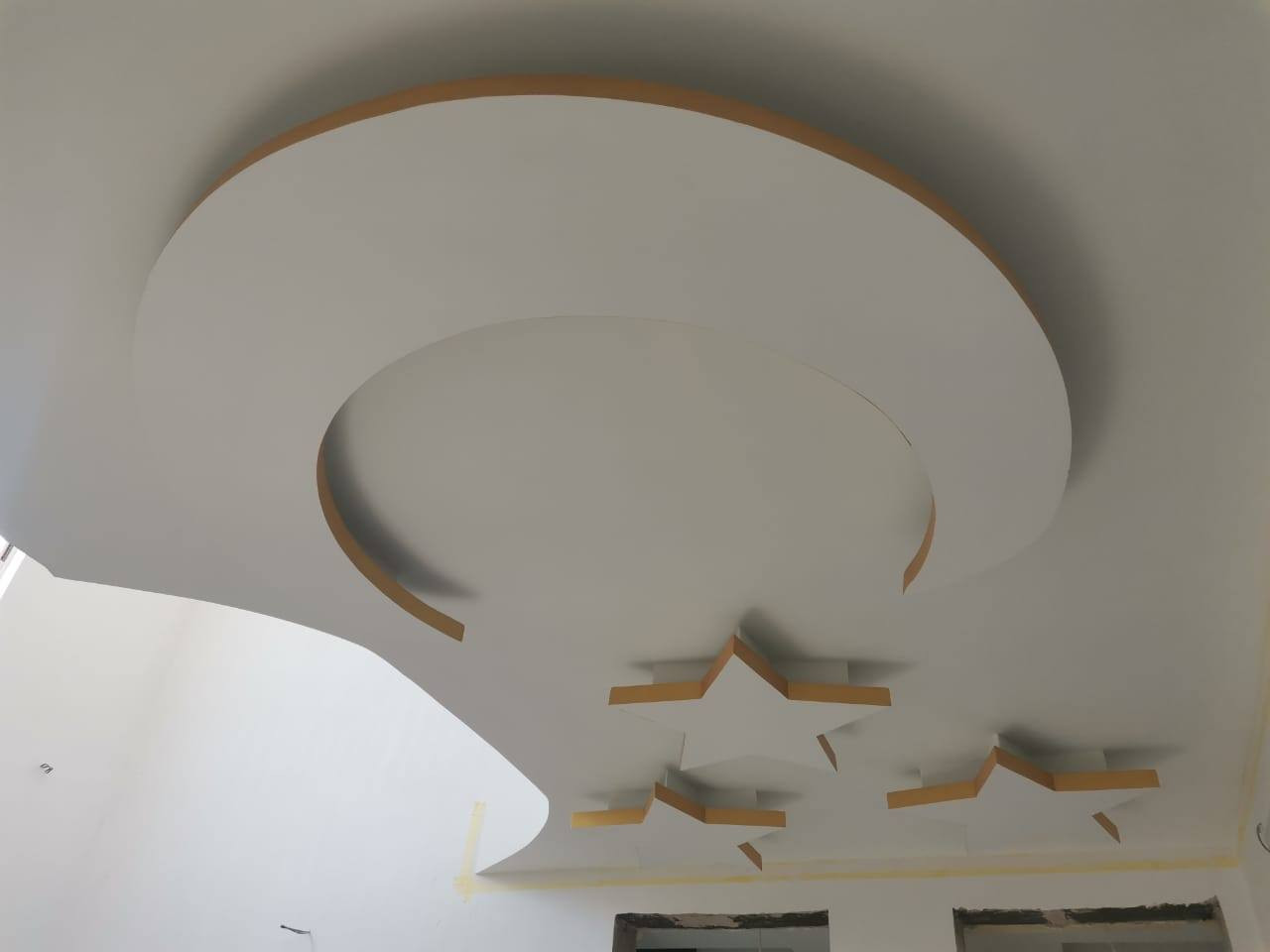 کادر ایرانی شتغل دیکورات جبس بورد او ملکی
شغل مهندسی السعر مناسب

***********

مهندس مهدی ایرانی
