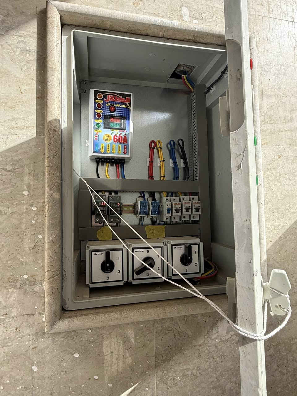 فرصة ذهبية 🔥 بيت طابو سكني صرف – السبع أبكار

📍 موقع مميز جدًا قرب الشارع العام
📄 طابو سكني صرف – جاهز للنقل
🏠 مساحة 84 م²
🛏 4 غرف واسعة
🚶‍♂️ قريب من جميع الخدمات (أسواق، مواصلات، مدارس)

✨ موقع استراتيجي يصلح للسكن أو الاستثمار
✨ وصول سهل وسريع
✨ حي مخدوم ومرغوب
✨ خيار ممتاز للعوائل

💰 السعر: الاتصال بالرقم 

📞 للاستفسار والمعاينة: ***********
