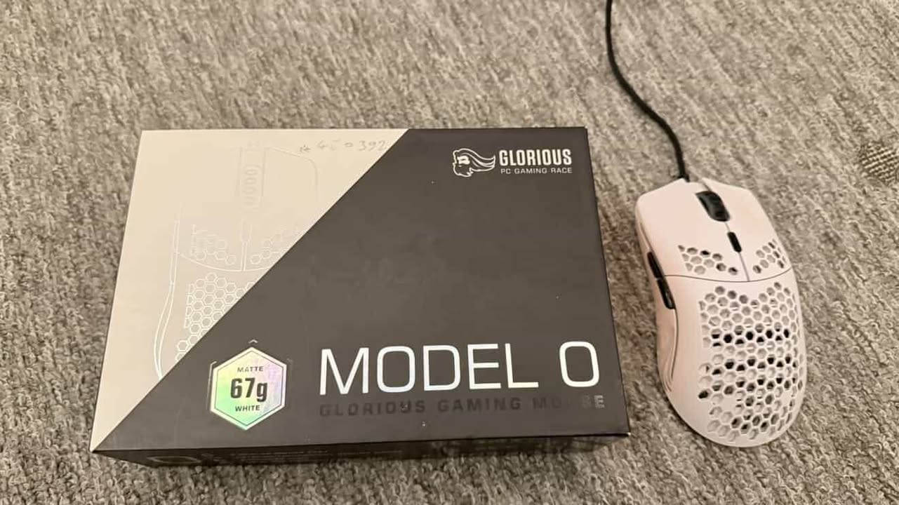 ‎سلاڤ
‎ماوسێ Glorious  Model O
بو فروتنی یە  گەلەکی پاقژە کێم بکارهاتی 
‏RGB: برنامجي خو  یێ هەی تە ج رەنگ و ج مود دفێن یێت تیدا هەین یان ژی ب رێکا دوکما د شێی بەدل کەی 

سعر: ٤٠ هزار  
رقم
*********** 
دهوك دهوك, العراق
