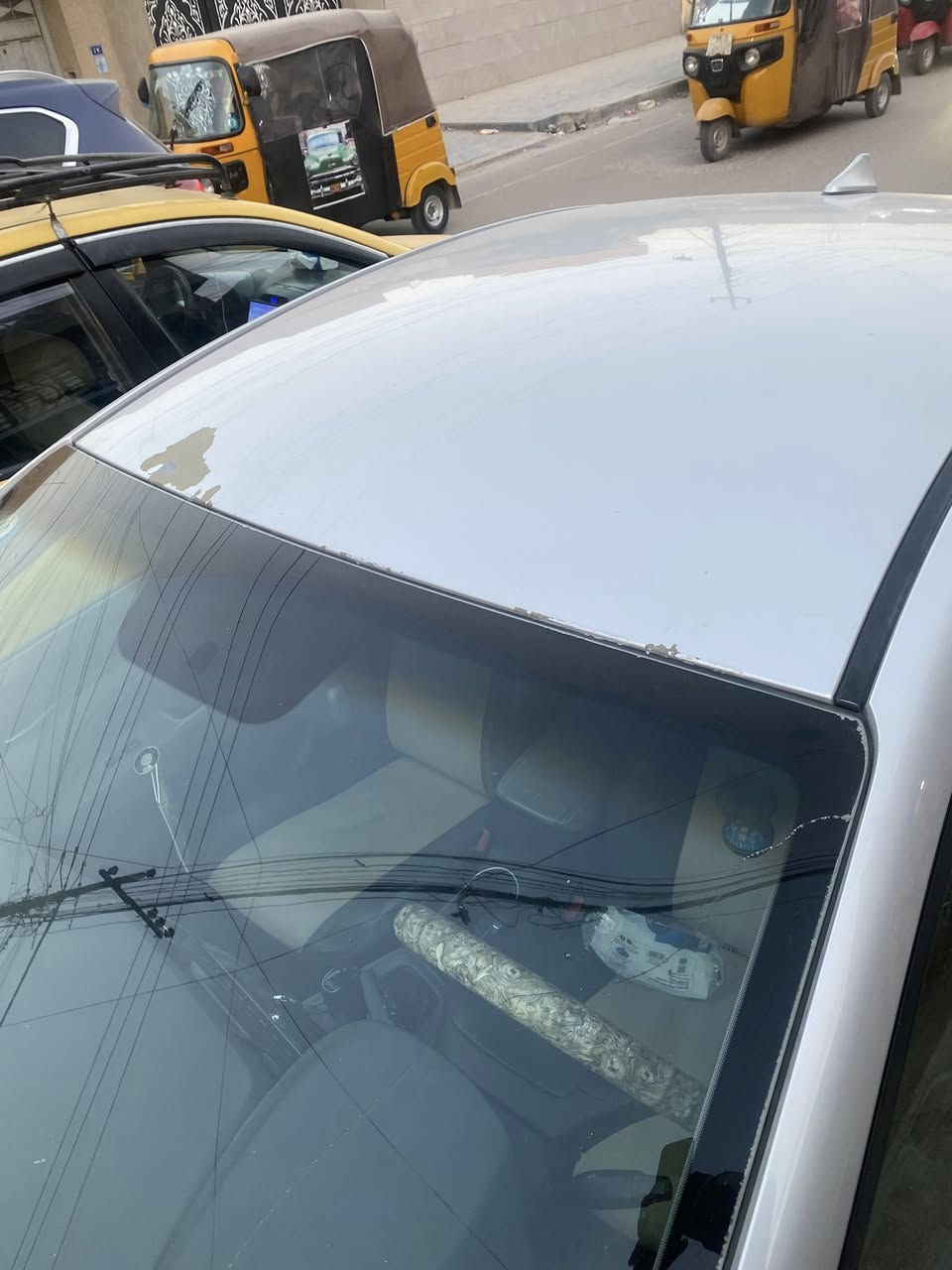 النترا 2017 بغداد فول عدا الفتحه السياره بسمي بصمه تشغيل وبصمة ابواب يدات ترحيب لايت زنون شاشه كبيره كشن جلد ومغلف جلد ارضيه مغلفه بيها اربع قطع صبغ ابيع حزام سعرها 110 وبيها مجال مكانها البياع ***********
