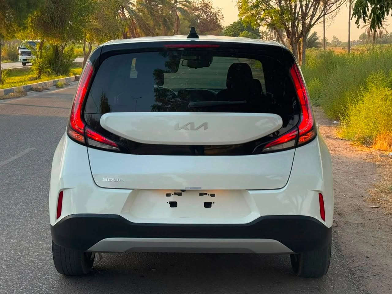 Kia Soul S 2024
دخول جديد بدون ايرباك بدون صبغ كلين السياره وحادثها موضح بالصوره فول مواصفات شاشه كبيره تحكم رادارات كشنات كهرباء 
مكان السياره بالحله شارع 60 
للاستفسار ***********
