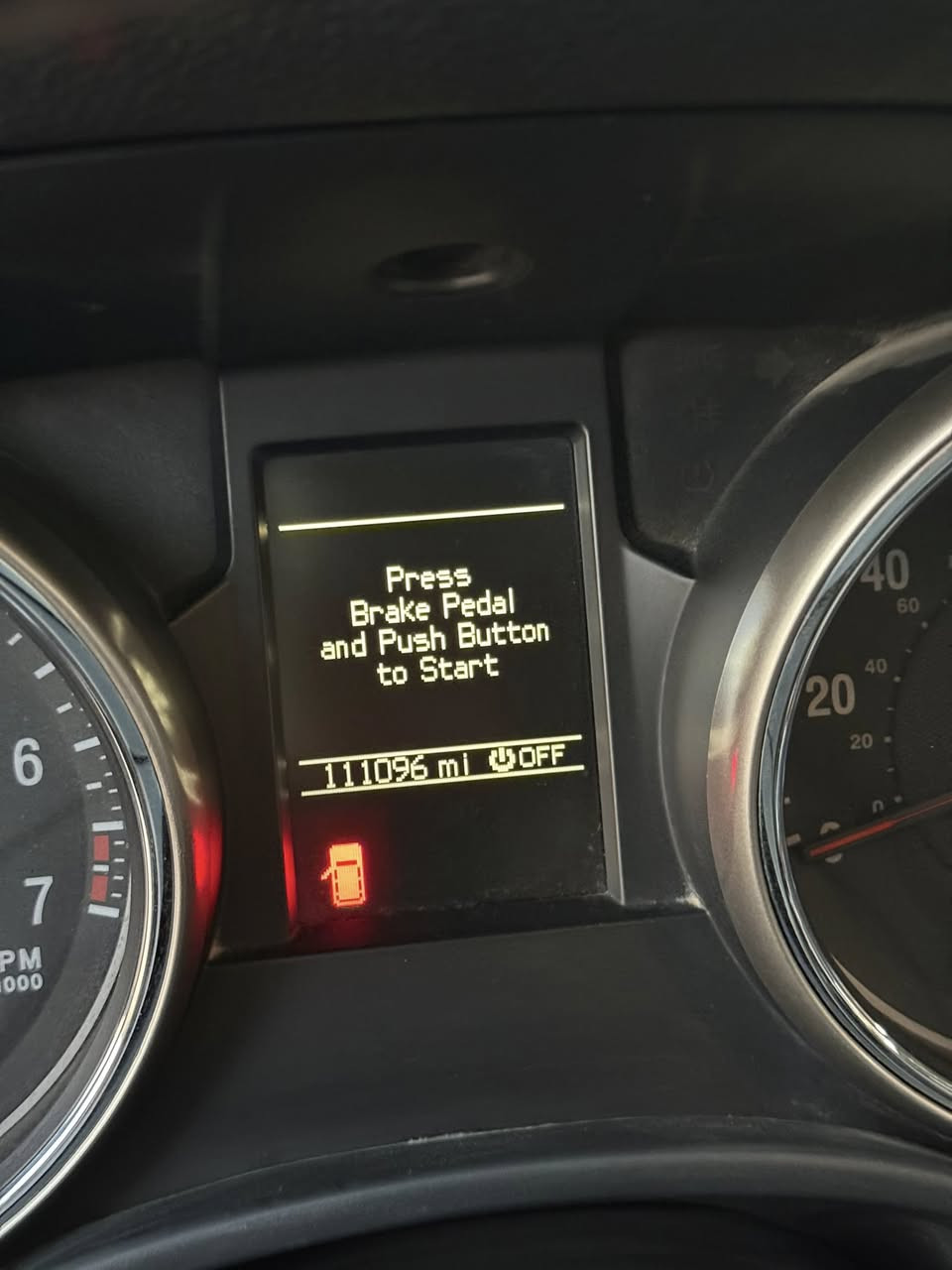 جيب 2012 وارد امريكي كلين تايتل 
كفاله عامةمن البارد والصبغ والفتح والتبديل 
ماشيه 111 
مكينه 3.600
مناقصة كلشي السيارة تخم تاير حداديه جديد 
رقم بغداد بسمي 
مكان السيارة بابل الجزائر 
هـ ‭0783 863 5978‬
