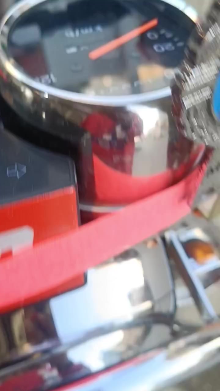 سلام عليكم شباب هاي 23 للبيع ليريده هاذه رقمي ***********
