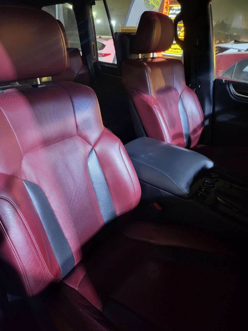 السلام عليكم

لكزسLEXUS .LX570

2-الموديل.  2020

3-السياره مكفوله من الصبغ بيها ملاحظات bdr بسيطه  لباقي مكفول 

4-الموصفات والفئه فول موصفات. 

الموصفات 

1-رادارات 360

 2- بصمه

3-المحرك 5.7

السياره فول موصفات.

4-جنطه كهرباء

5-جنطه شفط

6-داخل بقلاوه احمر مال كورو

7-الكشنات جدد خاليه من الخدوش 

8-مري شفط 

4- خمس كامرات 

10-جميع الكشنات كهرباء

11-جكات تصعد وتنزل

12-ستيرن وكشن ذاكره خزن 

13-فتحه سقف (سلايد)  

 14-كشنات تدفئه+تبريد

 15- كشنات خلفيه تدفئه + تبريد

السيارة رقم بغداد بأسمي 

ألون تيتانيوم  كلش حلو والسياره مال جناي

بيع او مراوس حسب القناعه  

للاستفسار ***********
السعر. 72.000 $
لعنوان بغداد / بغداد البلديات
