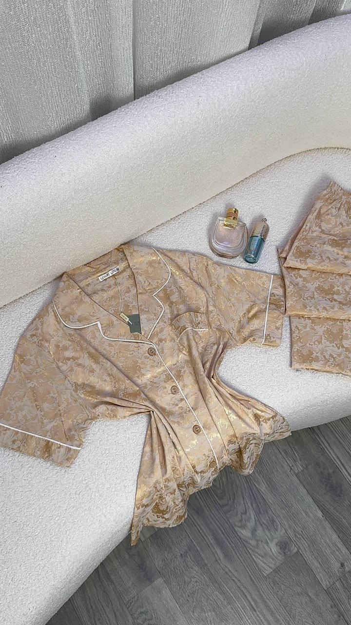 بيجامه ستن محفر درجه اولى

القياسات :- M—L—XL—2XL

سعر الدرزن 140.000 الف 

اقل طلب درزن ٣ الوان


**إذا كنت صاحب هذا الإعلان وتريد حذفه لأي سبب، رجاءا أرسل رسالة إلى الدعم الفني**