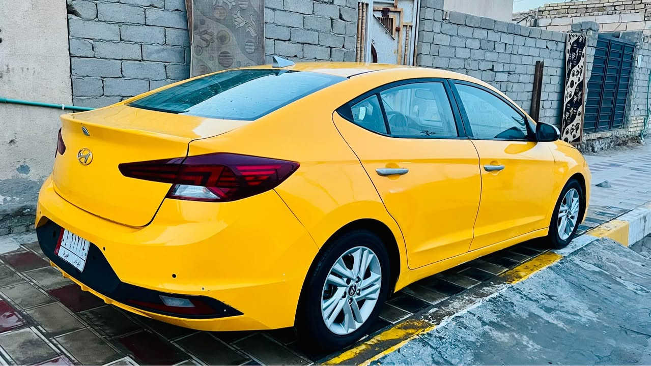الانتره 2019 امريكي حادثها جاملغ خلف السايق فقط سنويه لل2030 
سعرها 115 وبيها مجال 
رقم الهاتف واتساب *********** سوق الشيوخ, ذي قار
