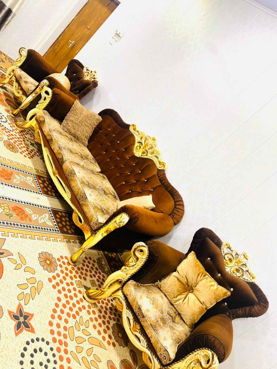 سلام عليكم طخم تركي جديد جدأ استعمال قليل يتكون من 4 كراسي + 2 قنفات + طبله
للإستفسار ***********
عنواني ميسان حي المعلمين القديم
