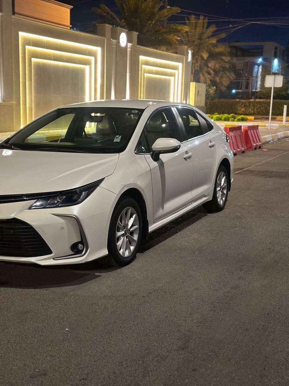 تويوتا كورولا 2020
 
                      (خليجي ) 

صبغ بابين أثر شخط 
جاملغ أمامي بارد وجاملغ خلفي بارد قليل 
 

🚘 موديل 2020

رقم اربيل 

⚙️ حجم المحرك 4cylinder 1.8L

🔑 مفتاح التشغيل بصمة 

     داخل أبيض 

      شاشه الكتروني 

🚗 حساس امامي وخلفي 

🚘 دخول بصمة ذكي

🛣 مثبت السرعة Cruise 

🎶 تحكم مقود

❄️ قطعتين تبريد  

🚘 أوتو هولد Auto Hold  

⛷️ نظام مانع الانزلاق 

مكان /تكريت 

رقم  ***********

السعر 152 وبي مجال
