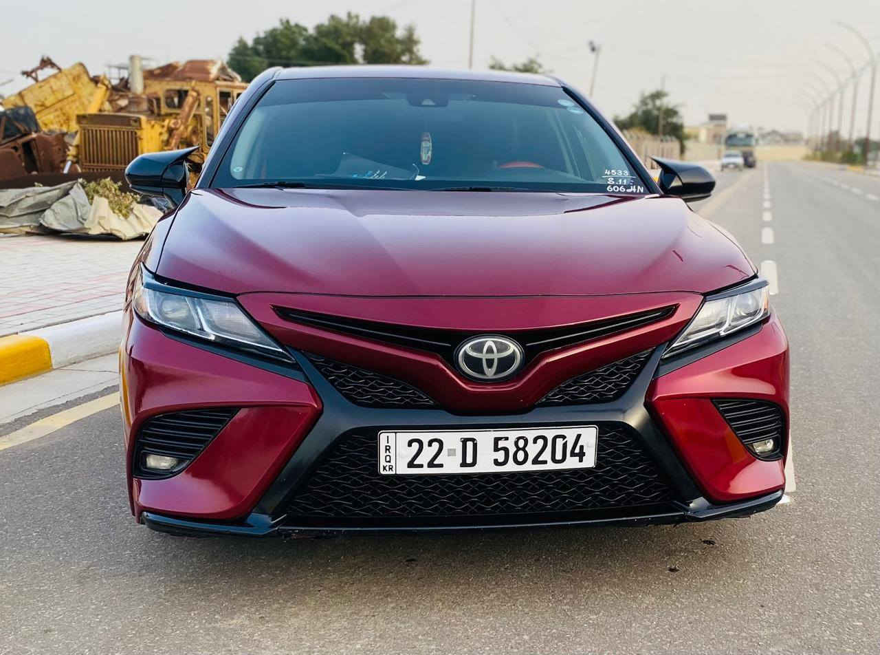 السعر 153 الاستفسار *********** تيوتا كامري2018وارد امريكي بابين جهت السايق والباقي كفاله عامه بجم كبس مواصفات اس فول مواصفات من عده الفتحه ويل كب كروم داخل جلدا كشن كهربائيه لسياره جديده وجاهزه بمعنه الكلمه مال جناي  مكينه وكير حداديه تخم تاير رقم اربيل الدولي السنويه 2029 هزه جديده مكان السياره كربلاء
