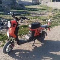 اسلام عليكم موطور ار 9للبيع اسعر 400وبي مجال اتصل وتدلل07769163934