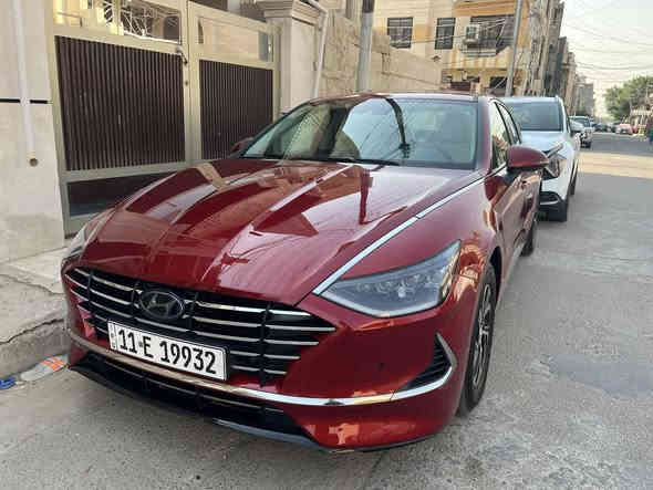 سوناتا للبيع 2023 مكينه 2000 هايبرد ماشية 4,000 الف فقط يعني اخت الزيرو بدون ايرباك تقريرها كلين لون ماروني سعر (18,900)$ومجالها بسيط جداً جداً مال جيتك صور الحادث مرفقه بنيد فقط تبديل الباقي كفاله عامه بأسمي السياره وعنواني بغداد الجادريه
الاتصال ***********
