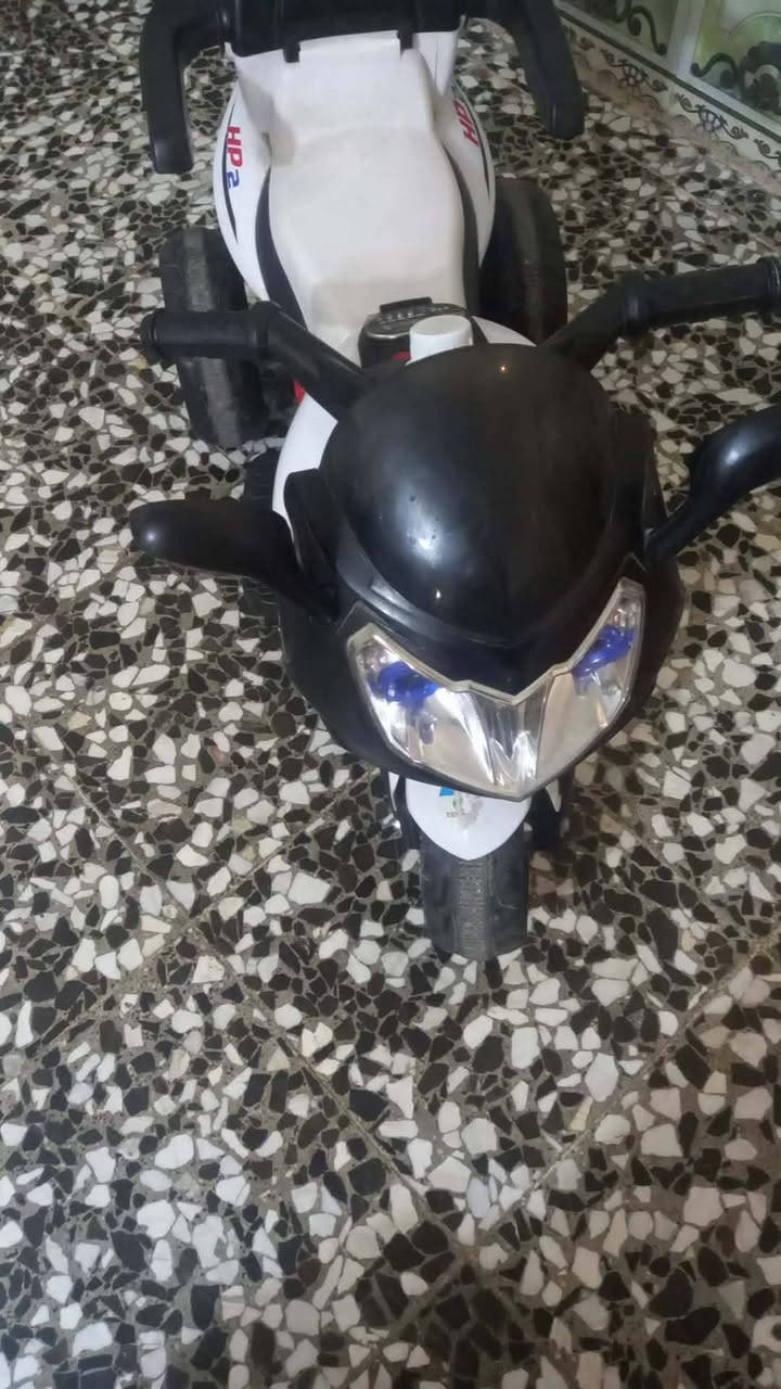 دراجه ب٤٠ تريد تبديل بطاريه


**إذا كنت صاحب هذا الإعلان وتريد حذفه لأي سبب، رجاءا أرسل رسالة إلى الدعم الفني**