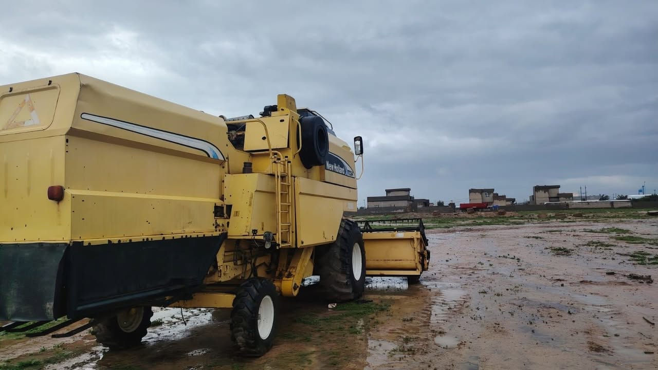 السلام وعليكم 
#حاصده للبيع 
حاصده معمره كامل تايرات محرك معمل جاهزه مكان كركوك للستفسار اتصل ***********
.............................. *********** 
. 
. 
. 
ادمن وافق
