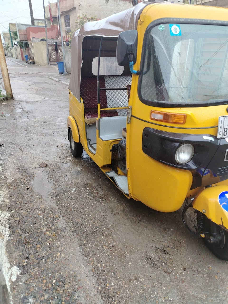 السلام عليكم تكتك للبيع موديل 19  مضلع مكان بلديات رقم ***********
