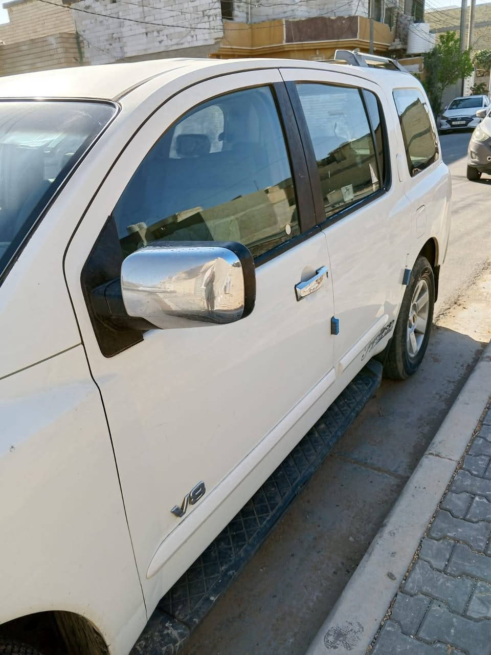 السلام عليكم نيسان ارماده مديل 2007 سياره حلو محرك كير خير من الله حداديه اماميه خلفيه خير ***********11 الله السياره نضيفه بشكل تبريد شغال العنوان كربلاء
