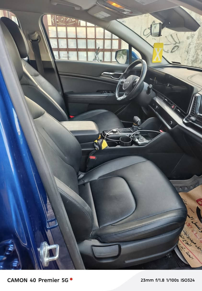 سبورتج وارد امريكي EX فول عدا الفتحة - موديل 2023
السيارة رقم اربيل وبأسمي تحويل مباشر  او وكاله
مستوردها ع ايدي ومرقمها هزة رقم جديد كله كامل
ماشية 25 ميل بحاله الزيرو 
مواصفات حلوة 
 محرك 2500تنفس طبيعي 
حادثها خلفي ربع من الجاملغ وراجع بارد 
 ‏#الفئة Ex
كير اوتيماتك 8 سرعات
تشغيل ذكي ( بصمة ) ,تشغيل عن بعد
شاشة Apple CarPlay, android auto 
 كامرة) درجة تحكم ستيرين كامل مع تدفئه 
رادارات مانع اصطدام 
سياقة اليه تحديد مسار
 هاند بريك كهرباء
 شاشة كبيرة ( GPS ) رادار امامي وجانبي وخلفي كل جوانب 
حساس امامي و خلفي 
شاحن وايرليس
كرسي كهرباء تدفئة المقاعد الامامية
 مانع انزلاق  اوتو هولد ( AUTO HOLD ) مساعد نزول المنحدرات سستم صوت هارمن كاردن
 ‏انظمه قيادة متعدده نظام قيادة ذاتي كشنات جلد طبيعي 
 ‏منافذ USB +أواكس
داخل انارة متغيرة عده الوان  
 ‏سعر 200 وبيها مجال
الاستفسار الاتصال ***********
