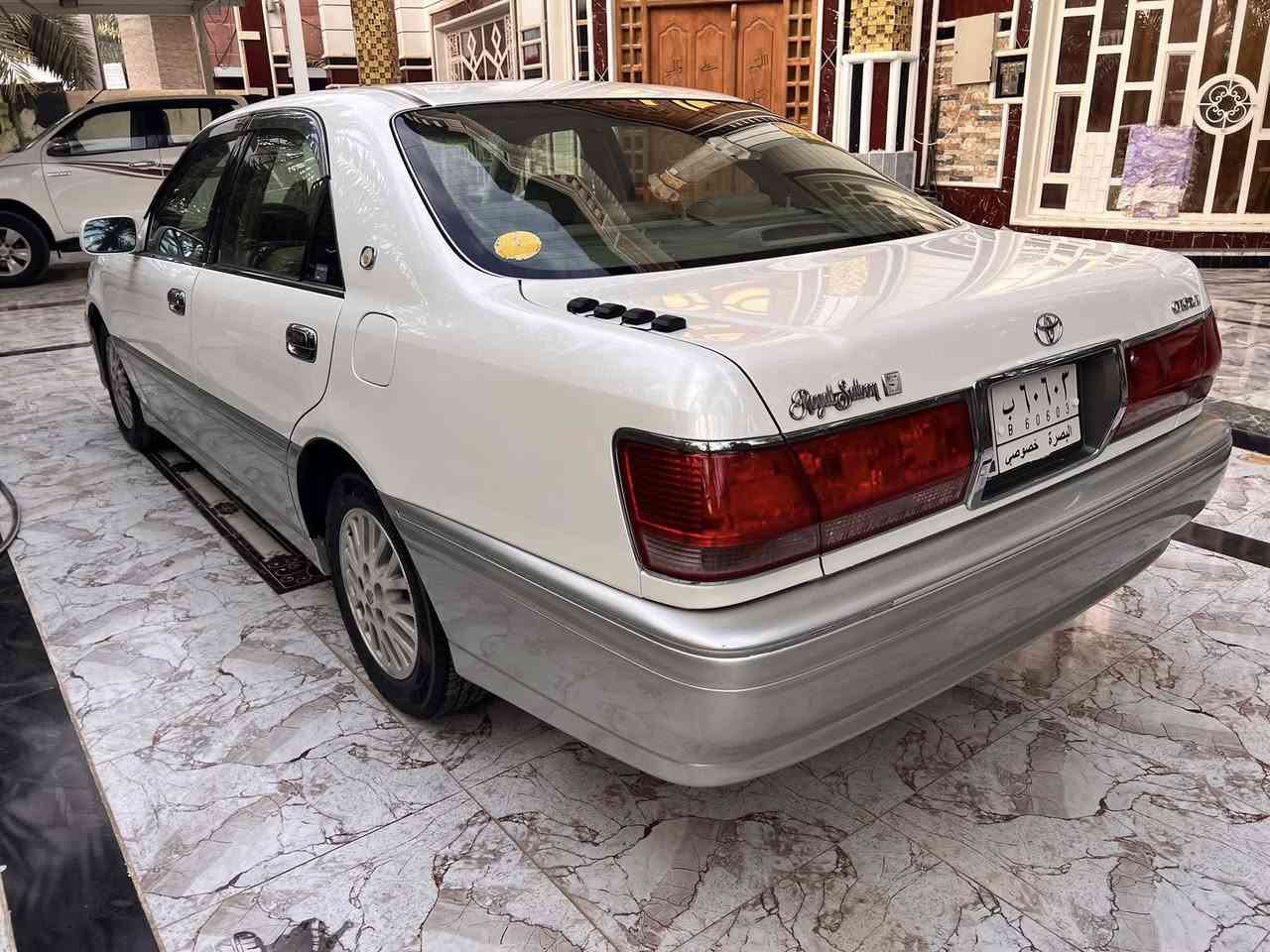سلام عليكم
البيع

ملكه موديل2002

رقم بصره بسمي سنويه 2027

قرار 48 مكفوله كفاله عامه 

فول فول مواصفات 

تبريد قطعتين 

لايت اوتو 

اربع دكم 

شاصي 75

كشن جلد 

برده خلفيه 

السياره عادي ومحدثه كرستال خارج وداخل 

مري شفط  

تخم تاير جديد + باتري جديد 

لايت زنون بلاد 

دبل شاشه 

اشاره لكزز

سياره مال جناي واستخدام شخصي 

السعر 155 وبيه مجال للشراي 

رقم الهاتف ***********
