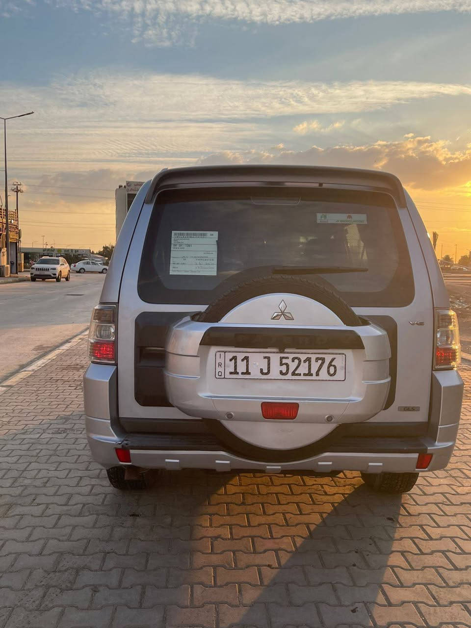 السلام عليكم 
باجيرو ٢٠١٠ حبتور

كفاله عامه كير ومكينه وحداديه وكشر تخم تاير تدفئه وتبريد  سياره نظيفه كلش احله من الصور رقم بغداد الجديد السعر 147 
للستفسار 
***********
