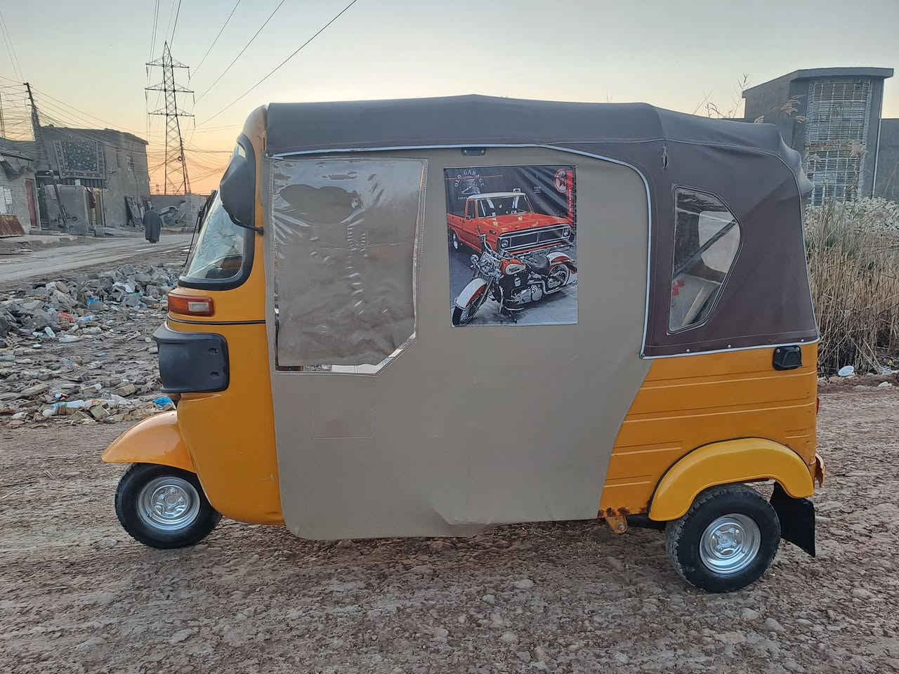 السلام عليكم شباب تكتك موديل20 جاهزه من كلش  وراق المصطفى مكان بغداد النهروان رقمي***********
